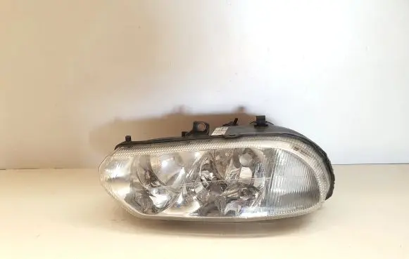 Alfa Romeo 156 Headlight/headlamp 60620135