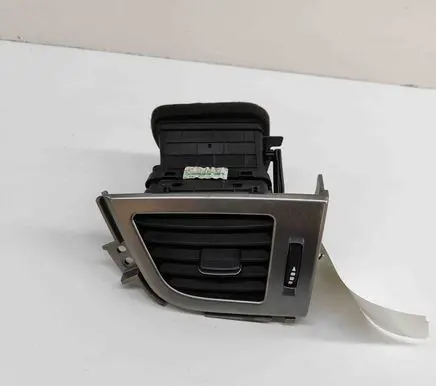 Hyundai i30 Dashboard air vent grill cover trim 97490A6000