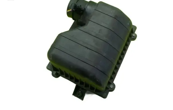 SsangYong Rodius Air filter box A6710940048