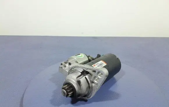 Volkswagen Golf Plus Starter motor A0090