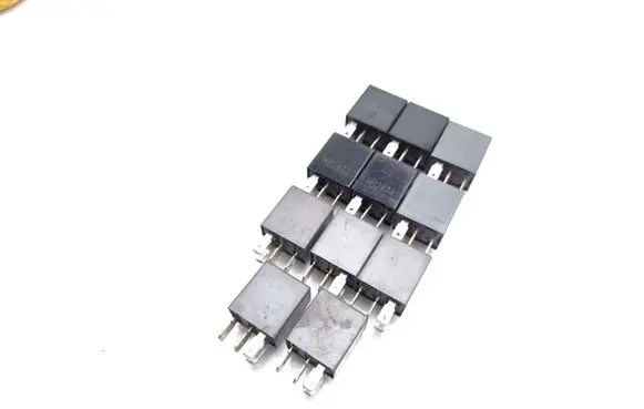Chevrolet Captiva Other relay HB28AX