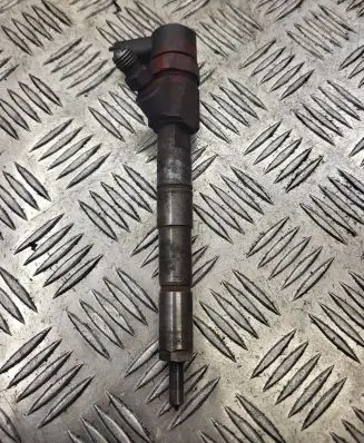 Opel Zafira B Fuel injector 0445110159