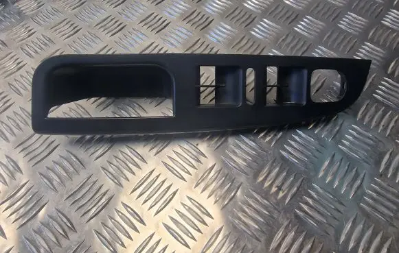 Volkswagen Jetta V Front door window switch trim 1K4868049C
