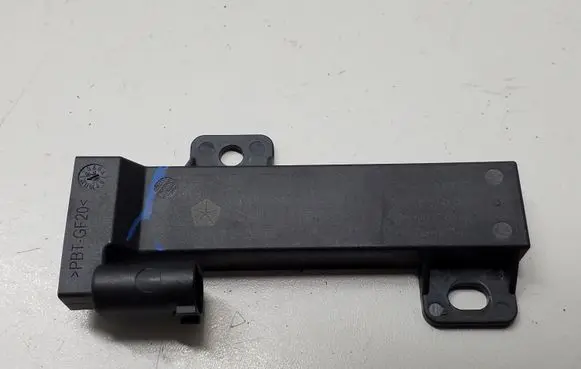 Dodge Durango Aerial antenna amplifier 68051315AB 04749301AB