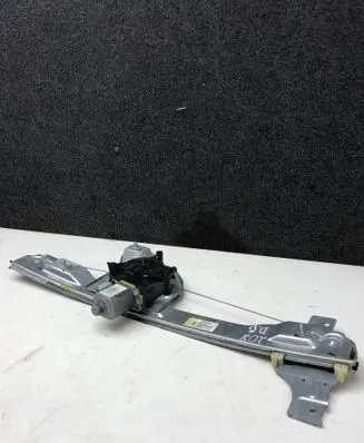 Peugeot 208 Front door window regulator with motor 9674254380 9673154380