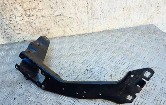 Mini One - Cooper F56 F55 Headlight/headlamp mounting bracket 7307874