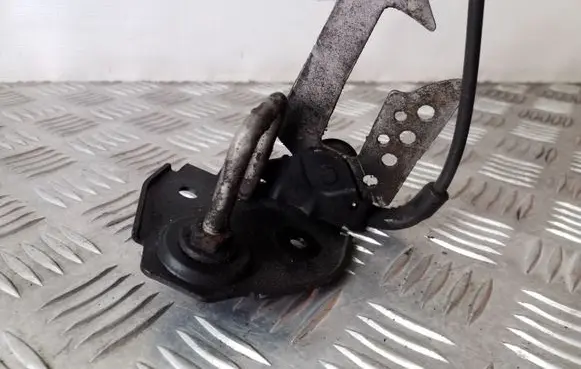 BMW 5 F10 F11 Engine bonnet/hood lock/latch loop/hook 7183764