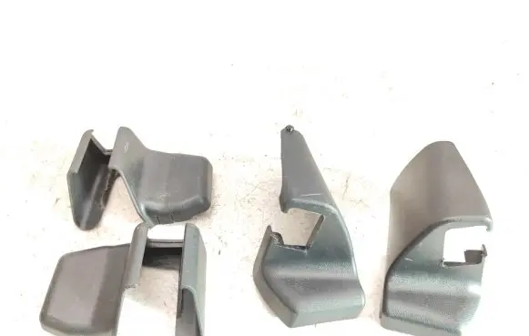 Toyota Corolla E120 E130 Front driver seat rail trim 7215802040 7213702040 7213802040