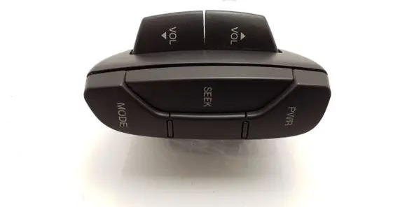 Chevrolet Epica Steering wheel buttons/switches 96645122