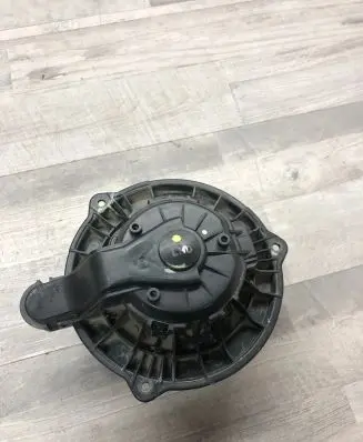 Ford Ranger Heater fan/blower F00S3B2445 140620