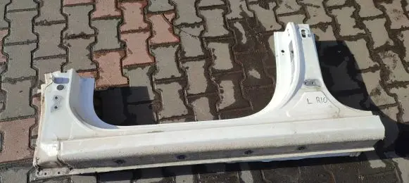KIA Rio Sill