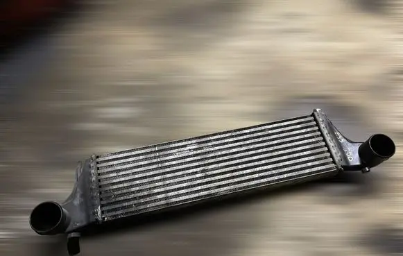 BMW X5 E53 Intercooler radiator 17512247966