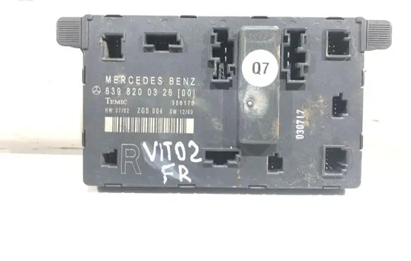 Mercedes-Benz Vito Viano W638 Door control unit/module 6398200326 ZGS004 356170