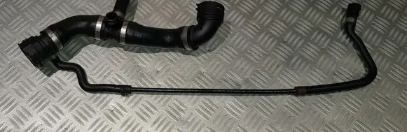 BMW 1 E81 E87 Engine coolant pipe/hose 7566031