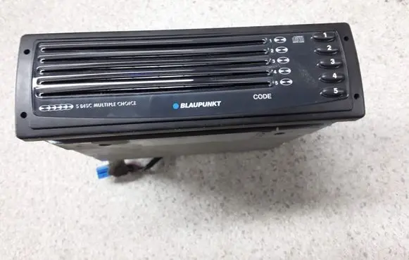 Fiat Croma CD/DVD changer 735273184 7607769150