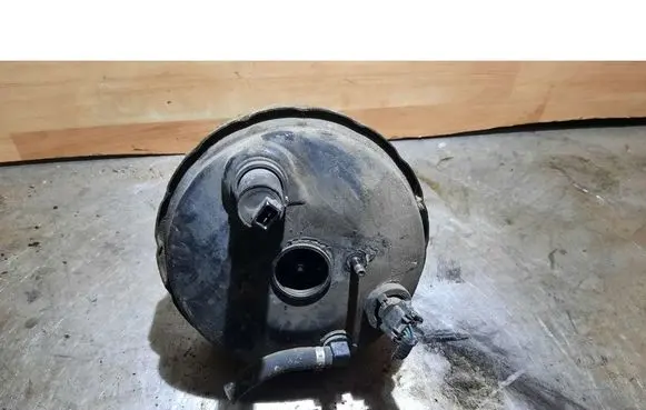 Volvo V70 Brake booster