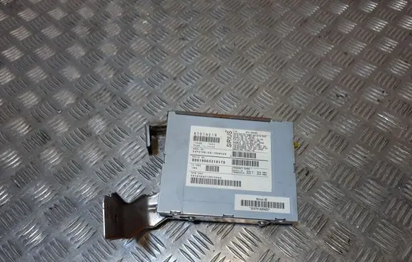 Mitsubishi Lancer Evolution Sound amplifier 8701A219
