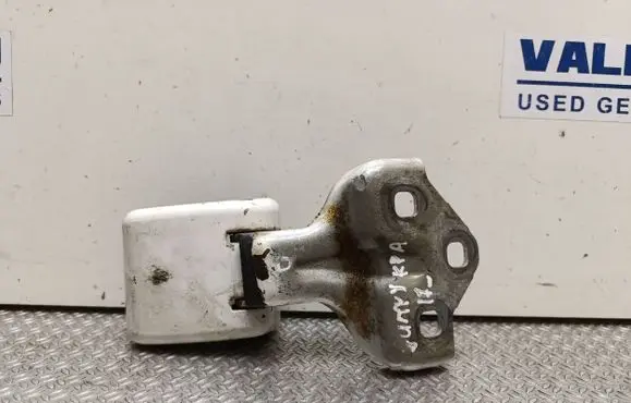 Citroen Jumpy Rear door upper hinge 9820032180