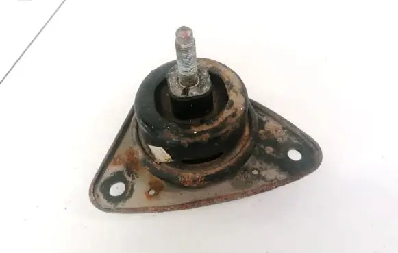 Hyundai i30 Engine mount bracket