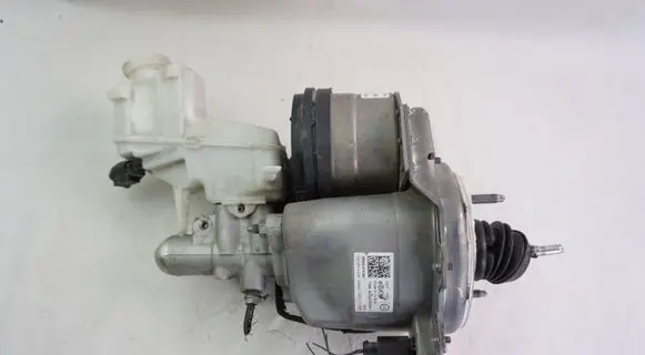 Volkswagen Caddy Brake booster 5R5614105H 97356684