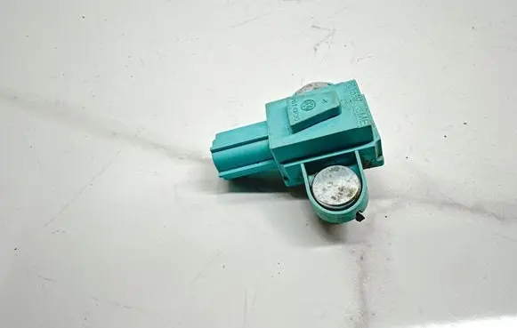 Audi A6 Allroad C6 Airbag deployment crash/impact sensor 4F0955557