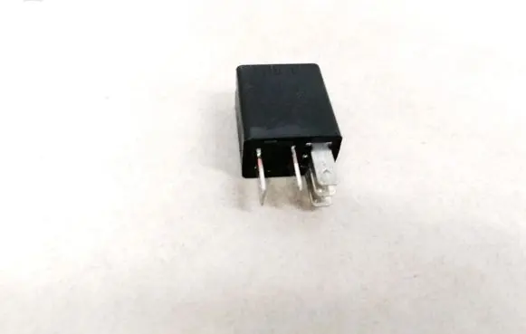 Renault Clio II Other relay 7700414484