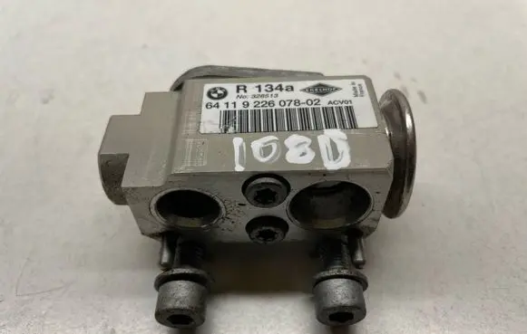 BMW X1 E84 Air conditioning (A/C) expansion valve 9226078 64119226078