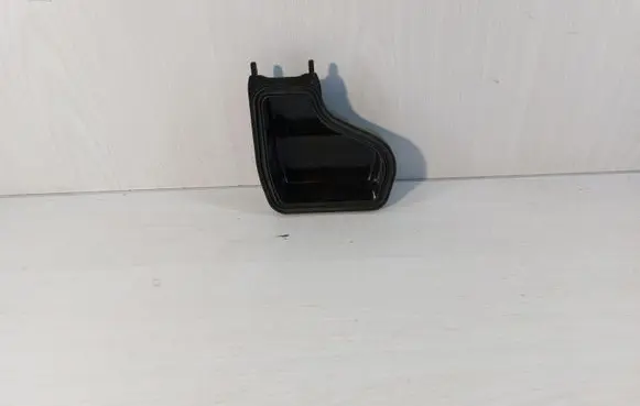 Audi A4 S4 B6 8E 8H Headlight/headlamp dust cover