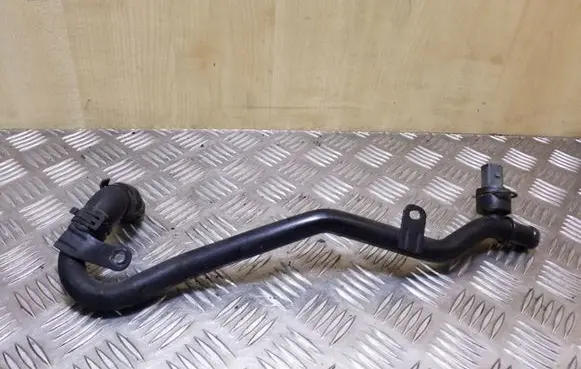 Volkswagen PASSAT CC Engine coolant pipe/hose 5N0121065