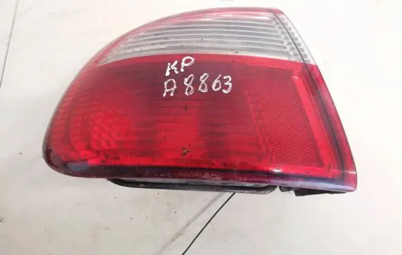 Seat Toledo II (1M) Rear/tail lights 1m5945095b