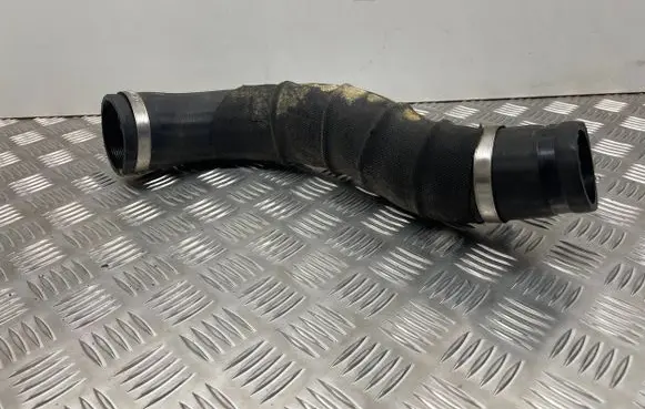 Ford Fusion II Intercooler hose/pipe HG936C646BC