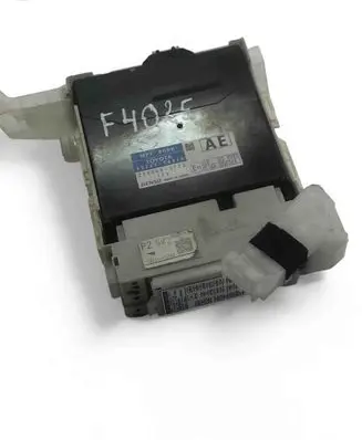 Lexus CT 200H Central body control module 8922176020