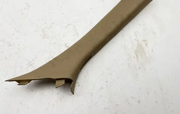 Jeep Grand Cherokee (A) pillar trim 1GG52HL1AE
