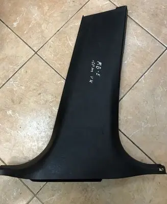 Mercedes-Benz E W212 (B) pillar trim (top) A2126904025
