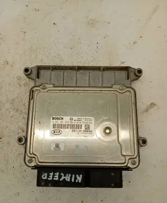 KIA Ceed Engine control unit/module 391102B600 1039S21598 0261201852