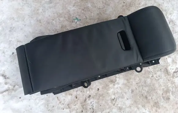 Audi A8 S8 D4 4H Rear seat armrest 4H0885075C 7102011