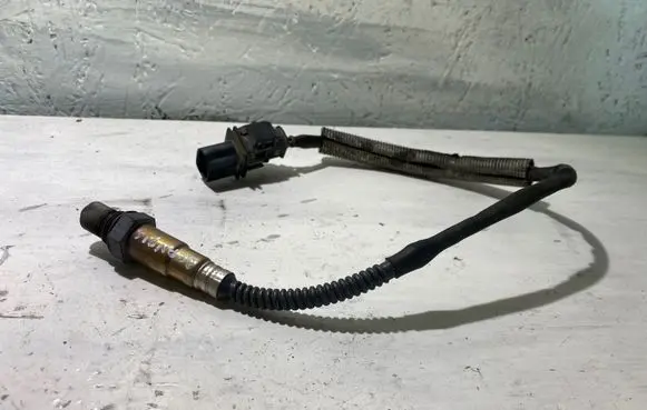 Mitsubishi Grandis Lambda probe sensor 03C906262 782261 0258017006