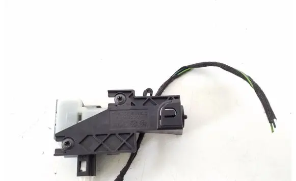 Mercedes-Benz GLK (X204) Fuel tank cap lock A2048200072