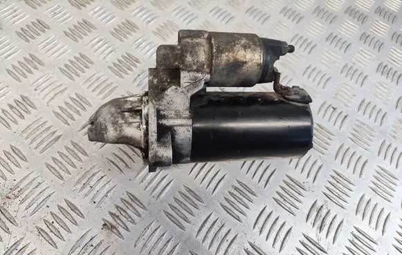 BMW X5 E70 Starter motor 7796892