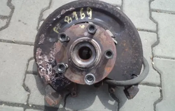 Ford Escort Front wheel hub spindle knuckle