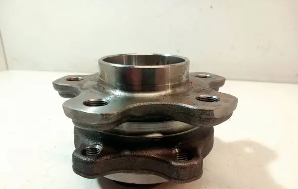 BMW 8 G14 Rear wheel ball bearing 6899175