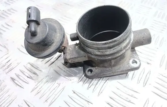 Volkswagen Polo III 6N 6N2 6NF Engine shut-off valve 