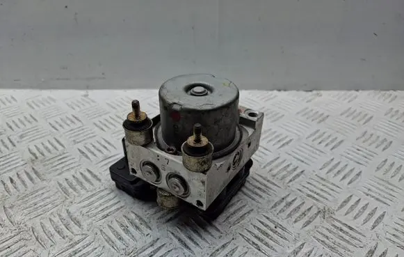 Mazda Demio ABS Pump 0209C1072 MD70B01A2 D269437A0