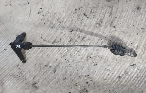 Ford Galaxy Clutch pipe/line a846031