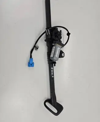 Mercedes-Benz E W238 Seat belt adjustment motor A2058600182 308362799H KD2FKKK1A2