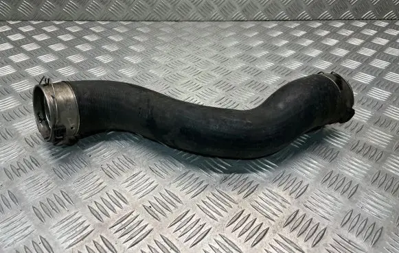 Mercedes-Benz E W212 Intercooler hose/pipe A2125280000