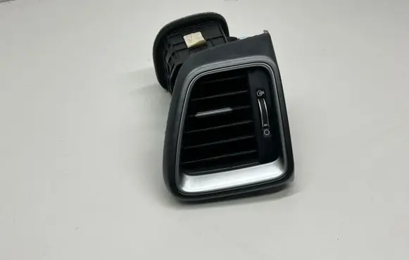KIA Ceed Dashboard side air vent grill/cover trim 97490J7000