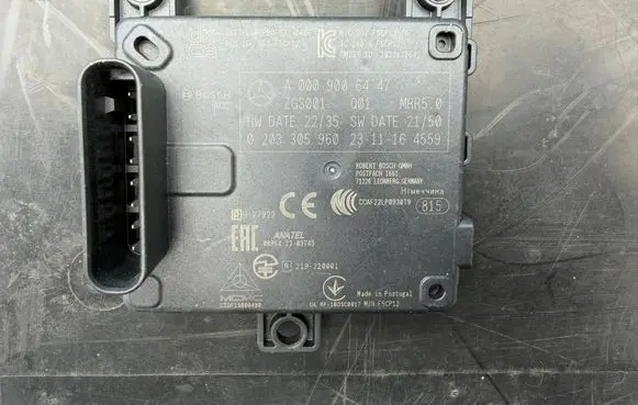 Mercedes-Benz CLA C118 X118 Distronic sensor radar A0009006447
