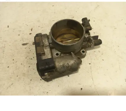 Audi A6 S6 C4 4A Throttle valve