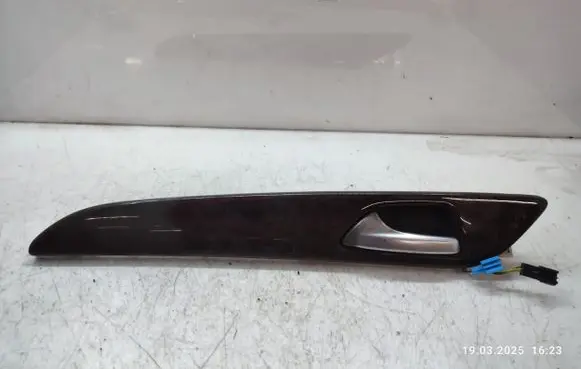 Mercedes-Benz GL X166 Rear door interior handle A1667600561